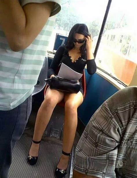 Sexy In Public Transport 44 Pics The Bored Smiley