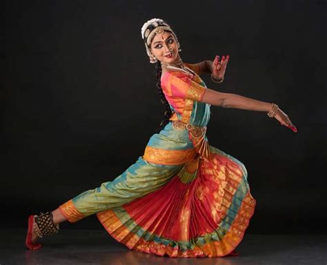 Classical Dances Of India Indian Classical Dance Danc Vrogue Co