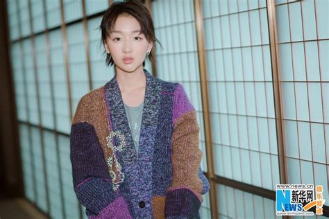 Zhou Dongyu At Fashion Event China Entertainment News Fashion Fashion Event Women S Blazer