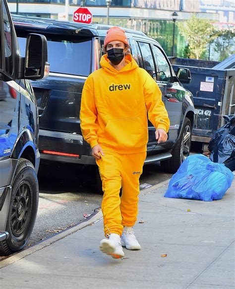 He was discovered by american record executive scooter braun and signed with rbmg records in 2008, gaining recognition with the release of his debut. Justin Bieber steps out for SNL rehearsals in all yellow ...