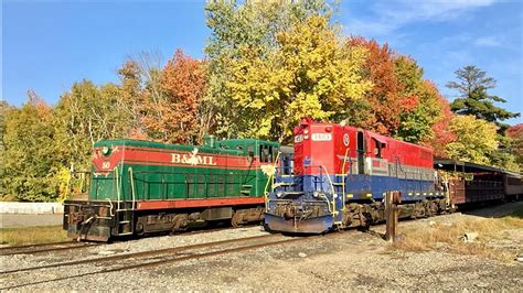 Road Trip Worthy Take A Fall Foliage Train Ride In Unity