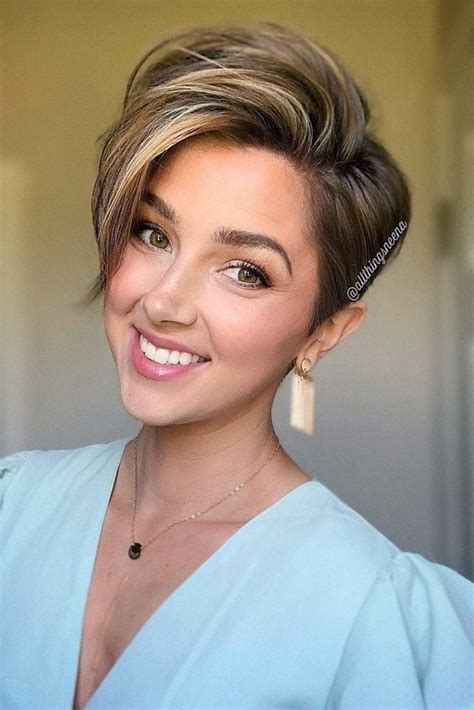 Popular Cute Ways To Style Short Hair While Growing It Out For Bridesmaids Best Wedding