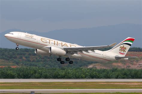 But the initial production of the cargo version. File:Etihad Airbus A330-200 MRD-1.jpg