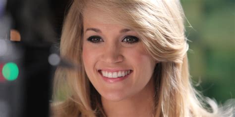 Carrie Underwood Is The New Face Of Almay Photo Huffpost