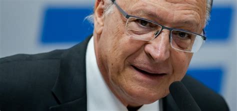 Alckmin Diz Que Toyota Pretende Investir R Bi No Brasil Metro