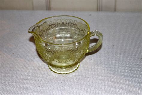 2 Vintage Yellow Depression Glass Cups And Saucers POPPY 2 Hazel Atlas