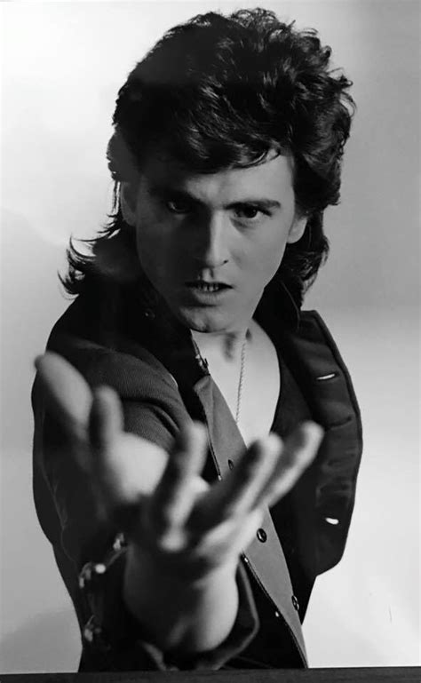 Les mckeown love hurts and love heals (long version) (it's a game 1989). Les McKeown of The Bay City Rollers | Bay city rollers ...
