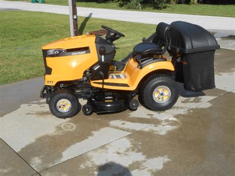 Cub Cadet 42 In And 46 In Double Bagger For Riding Lawn Mowers 2010