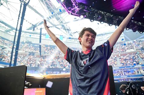 Bugha Splits From Squad Ahead Of Fortnite Championship Series