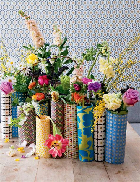 I fiori e i vasi sono gli elementi principali che dovete procurarvi. Primavera arredare la casa con i fiori e le piante. - Crea ...