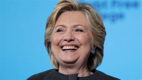 clinton enlists everyday republicans for swing state ads
