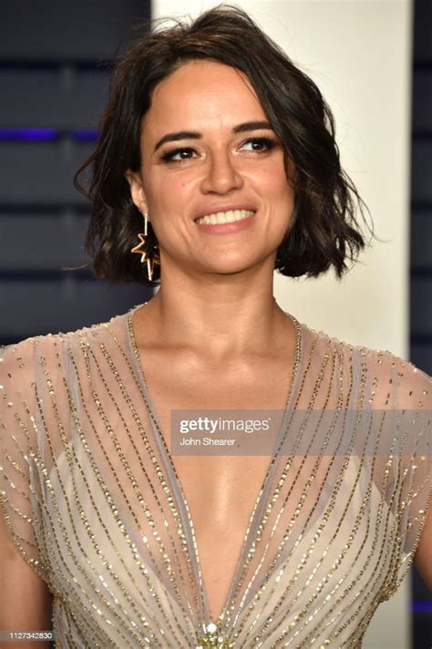 Michelle Rodriguez Attends The 2019 Vanity Fair Oscar Party Hosted By
