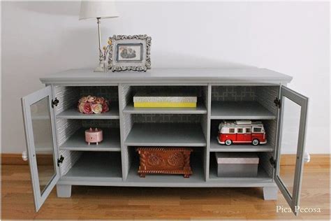 All of our tv stands are sturdily manufactured to last through years of use, and practically designed to simplify installation and cable management. Mueble tv Ikea DIY chalk paint y papel pintado / DIY Ikea ...