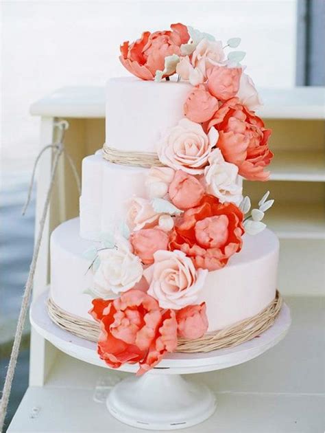 10 Cheerful Coral Wedding Decorations That Are Perfect For Your Wedding