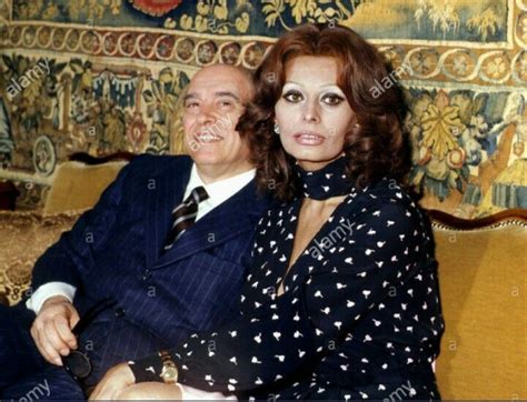 Sophia Loren And Carlo Ponti Actors Then And Now Carlo Ponti Sofia Loren Italian Beauty