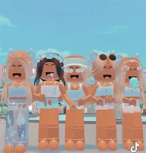 Pin By Sashanelson On Aesthetic Roblox Cute Tumblr Wallpaper Roblox