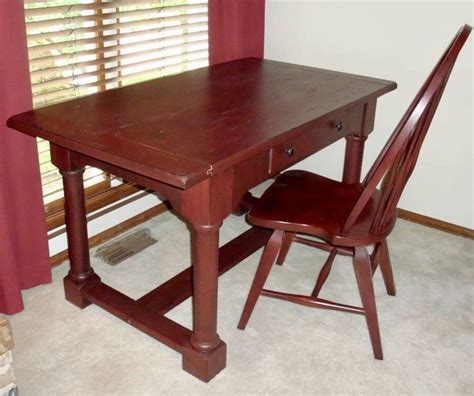 Broyhill Attic Heirlooms Side Board Table With Windsor Side Chair In