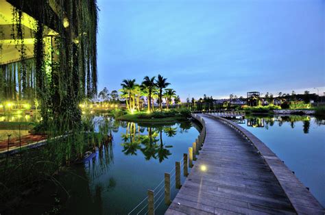 Gallery Of The Arc At Bandar Rimbayu Garis Architects 4