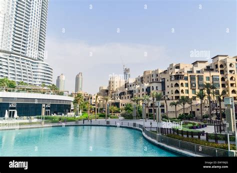 Burj Khalifa Lake Downtown Dubai Uae Stock Photo Alamy
