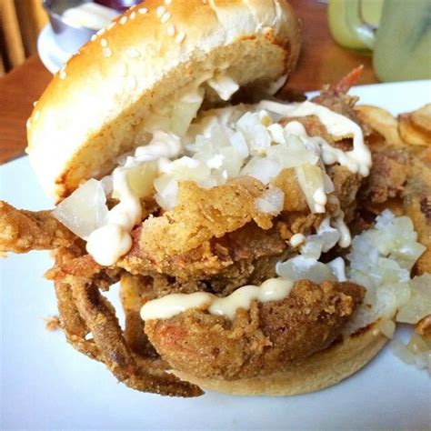 The season always starts in florida, works its way up the according to ingber, the whole soft shell is edible—and delicious. when it comes to cooking methods, he prepares the crabs a variety of ways. Soft shell crab burger.