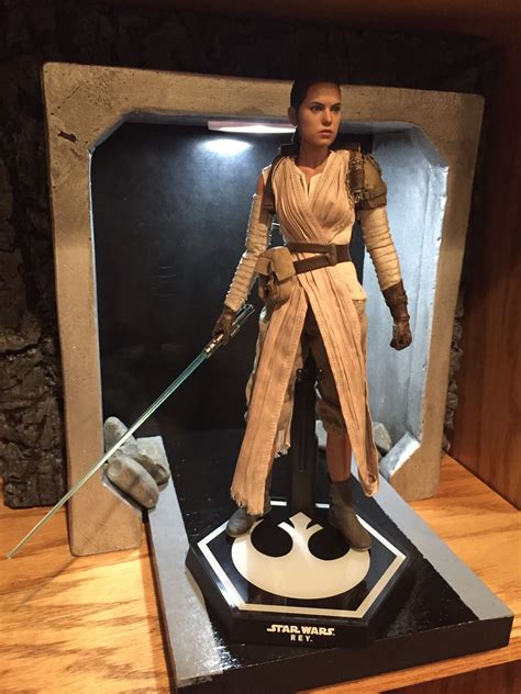 Hot Toys Rey Star Wars Force Awakens Sideshow Collectibles Diorama Display Rey Star Wars Hot