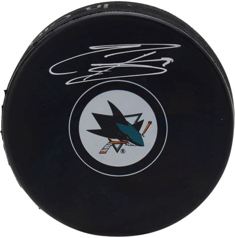 Evander frank kane (born august 2, 1991) is a canadian professional ice hockey left winger for the san jose sharks of the national hockey league (nhl). Evander Kane San Jose Sharks Autographed Hockey Puck | San ...