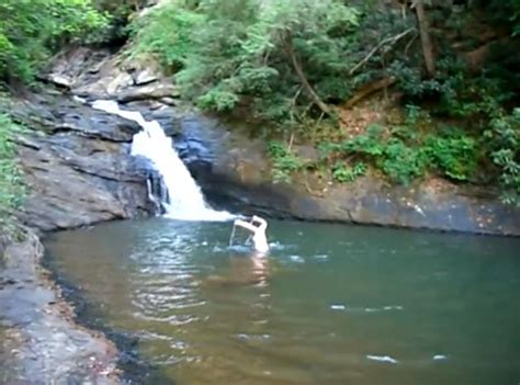 Blue Hole Falls The Hidden Waterfall Gorge Swimming Hole In South Carolina Youll Have To Yourself
