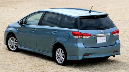 Sbt is a trusted global car exporter in japan since 1993. TOYOTA WISH: TOYOTA WISH REVIEW & SPECS.