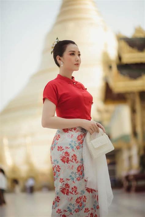 Myanmar Celeb Yu Thandar Tin Beautiful Photos In Myanmar Dress
