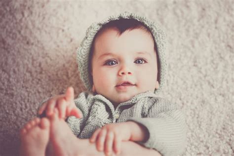 20 Rekomendasi Nama Bayi Yang Lahir Pada Bulan Januari Halaman 3