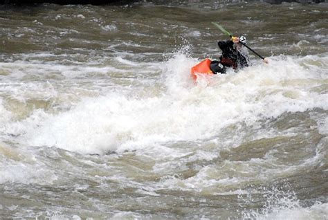 Funny movies funny games funny facebook status weird gif story starters rafting my dad funny photos dads. Kayaking at Rock Island - The Blue Hole - Animated GIF ...