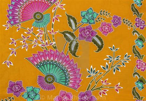 Antioksidan yang relatif tinggi dalam bunga lawang dapat membantu melawan radikal bebas, terutama yang bisa menyebabkan stres oksidatif pada kulit. 45+ Gambar Motif Batik Bunga Khas Indonesia Yang Unik!