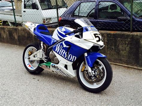 The honda cbr 600 rr manual. Pin su Honda Cbr 600 RR