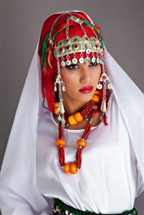 Pretty Woman Of Morocco Retrato De Mulher Mulher Trajes Típicos