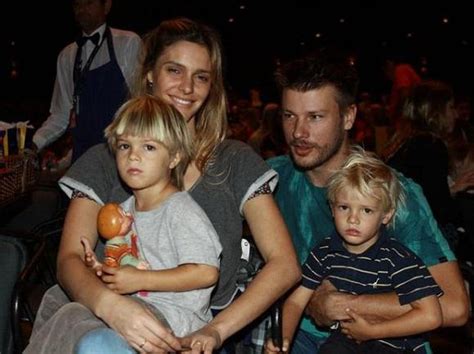 Rodrigo hilbert e fernanda lima deram detalhes de seu casamento durante entrevista no a união do casal aconteceu em um evento discreto por conta da pandemia do novo coronavírus. Rodrigo Hilbert começa gravar programa de culinária - Blog ...