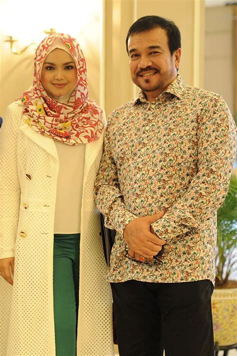 As a young boy he used to go to the cinemas. An Auspicious Year For Malaysian Singer Datuk Seri Siti ...