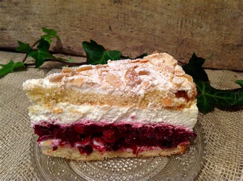 Rote Grütze Fruit Desserts Fruit Recipes Baby Food Recipes Cake