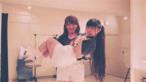 Japanese Muscular Cute Girl Saeki Reika Lift And Carry Vol3 Youtube