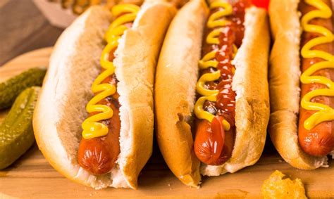 Lab finds real meat in one in ten "vegetarian" hot dogs | Inhabitat