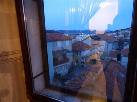 Haus in kroatien günstig kaufen. Trogir, Insel Ciovo: Renoviertes Steinhaus mit Hof