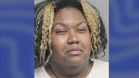 Police Louisiana Woman Refuses To Return 12m Mistakenly Deposited