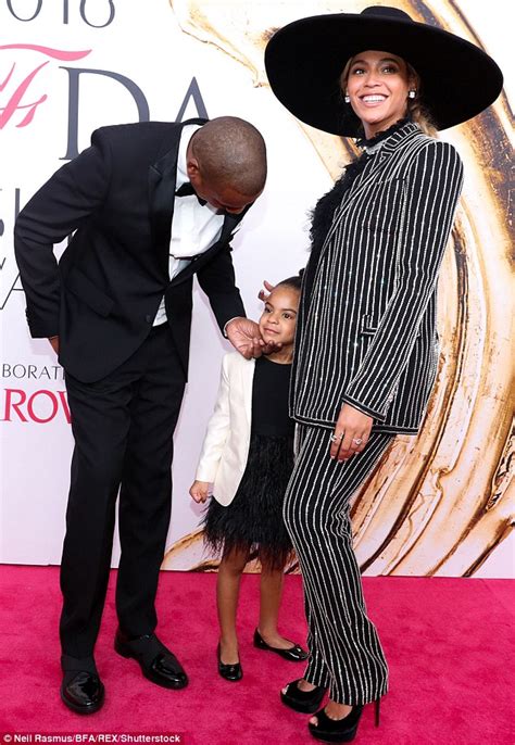 The rumour mill has gone into overdrive as reports suggest that beyoncé has gone into labour at a los angeles hospital. Age-progression artist sketches 'Beyonce's twins' | Daily ...