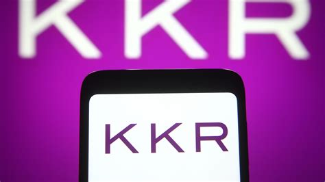 Kkr Makes Buyout Offer To Telecom Italia For €332 Billion