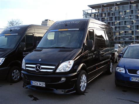 Fahren sie ihren traumwagen während sie ihn schritt für schritt bezahlen. DaimlerChrysler Bank