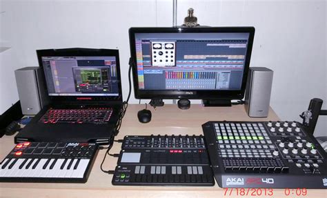 Getting into the electronic music business can be a long and expensive road, with much of the cost going into upgrading your laptop and buying a midi controller, keyboard, or drum machine will give you nearly we have many programs for learning how to make electronic music from the ground up. Power Users List - eoslinz (Lindsay Hawkins)