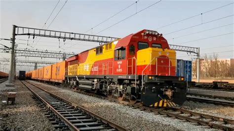 Over 30000 China Europe Freight Trains Cross Alashankou Port Cgtn