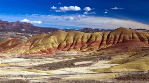 John Day Fossil Beds National Monument Painted Hills Wallpaper Backiee
