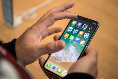 Penggantian Layar Iphone X Memerlukan Biaya Ratusan Juta Republika Online