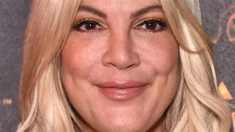 Why Tori Spelling Has Regrets About Her Plastic Surgery Youtube