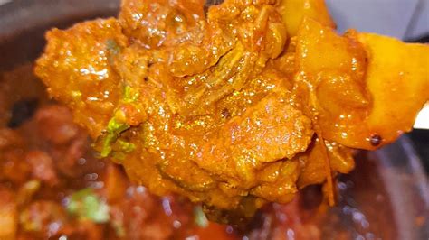 Nadan Beef Curry Kerala Style Spicy Beef Curry Malayalam Recipe Youtube